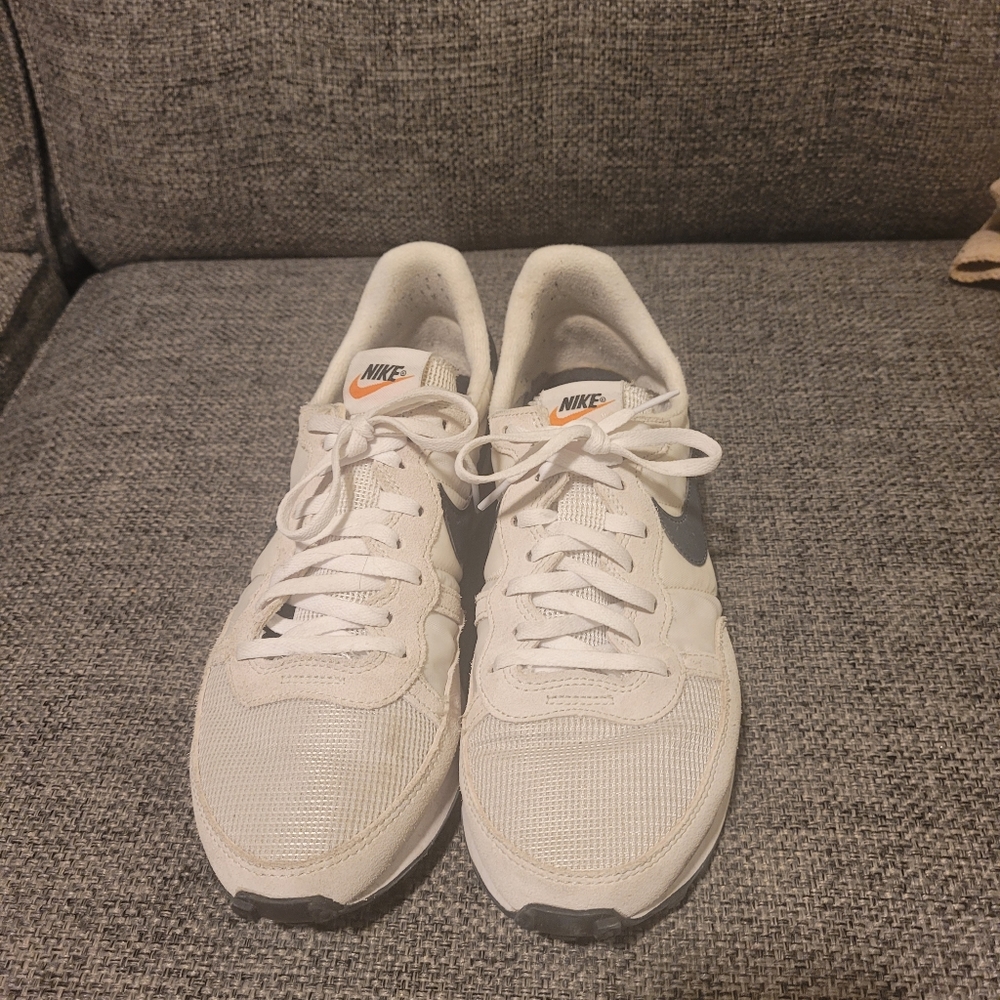 Nike Mens OG Challenger size 9